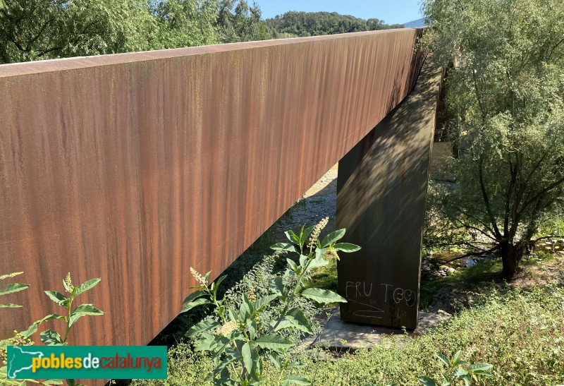 Sant Celoni - Pont Trencat (obra moderna) (Foto: Albert Esteves, 2022) Sant Celoni - Pont Trencat (obra moderna)