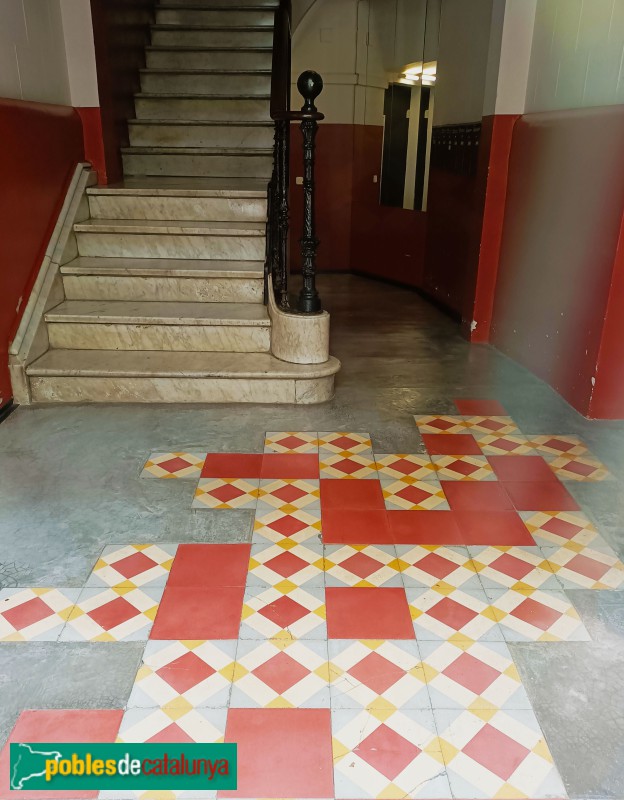 Barcelona - Balmes, 13. Vestíbul (Foto: Anna Corcoll, 2022) Barcelona - Balmes, 13. Vestíbul