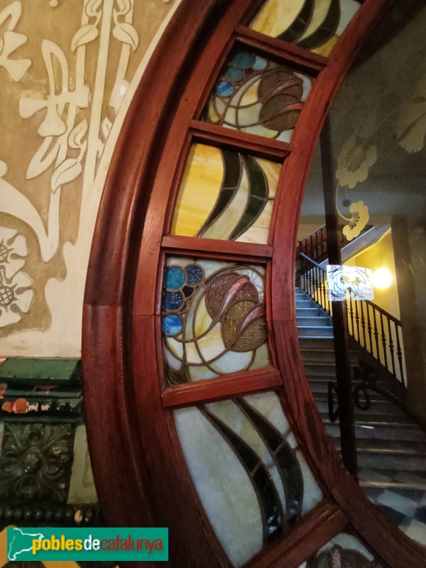 Barcelona - Casa Gomis. Vestíbul (Foto: Anna Corcoll, 2022) Barcelona - Casa Gomis. Vestíbul