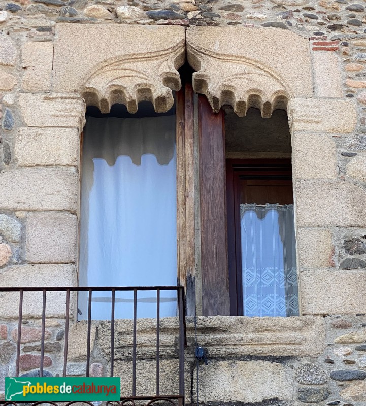 Sant Celoni - Casal dels Gualba - Can Cabra (La Batllòria) (Foto: Albert Esteves, 2022) Sant Celoni - Casal dels Gualba - Can Cabra (La Batllòria)