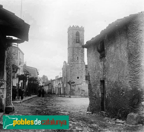 Sant Celoni - Església de la Mare de Déu de l'Esperança (La Batllòria) (Foto: <i>Rossend Flaquer -Arxiu Centre Excursionista de Catalunya-</i>, 1921) Sant Celoni - Església de la Mare de Déu de l'Esperança (La Batllòria)