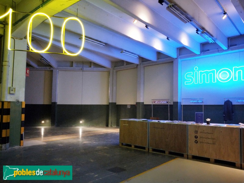 Barcelona - Edifici Simón. Espai 100 (Foto: Anna Corcoll, 2019) Barcelona - Edifici Simón. Espai 100