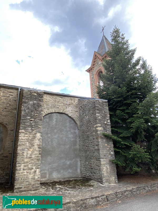 Urtx - Església de Sant Martí (Foto: Albert Esteves, 2022) Urtx - Església de Sant Martí