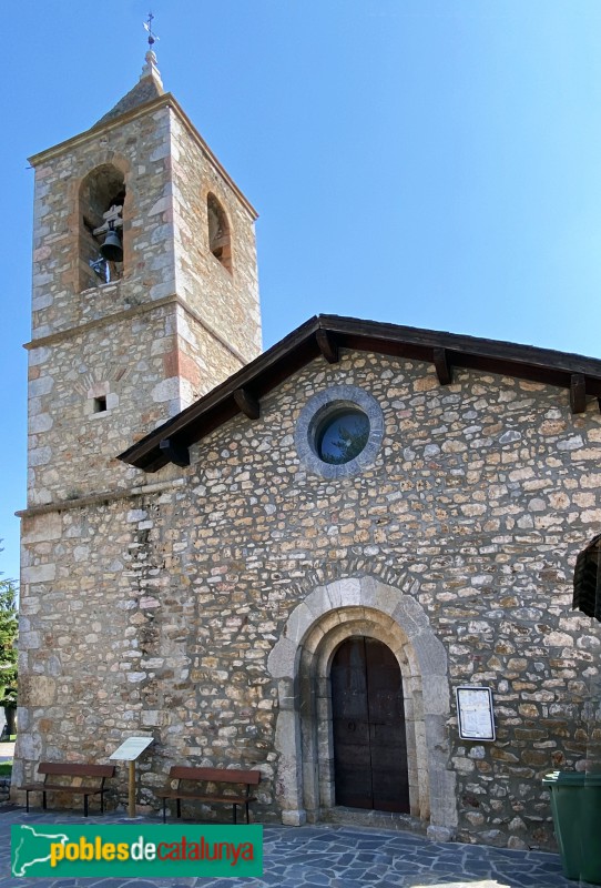 Urús - Església de Sant Climent (Foto: Albert Esteves, 2022) Urús - Església de Sant Climent