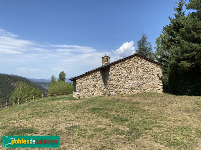 Urús - Ermita de Sant Grau (Foto: Albert Esteves, 2022) Urús - Ermita de Sant Grau