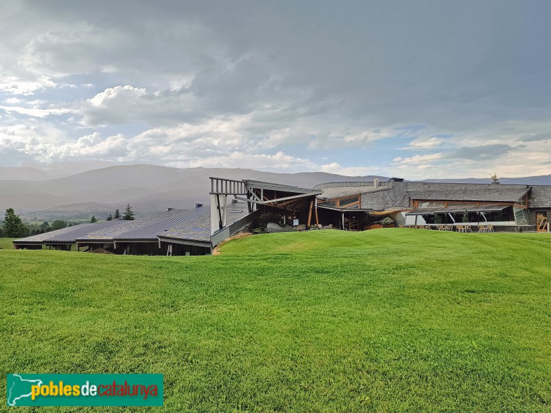 Soriguerola - Casa-club Golf Fontanals (Foto: Anna Corcoll, 2022) Soriguerola - Casa-club Golf Fontanals