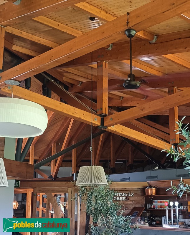 Soriguerola - Casa-club Golf Fontanals (Foto: Anna Corcoll, 2022) Soriguerola - Casa-club Golf Fontanals