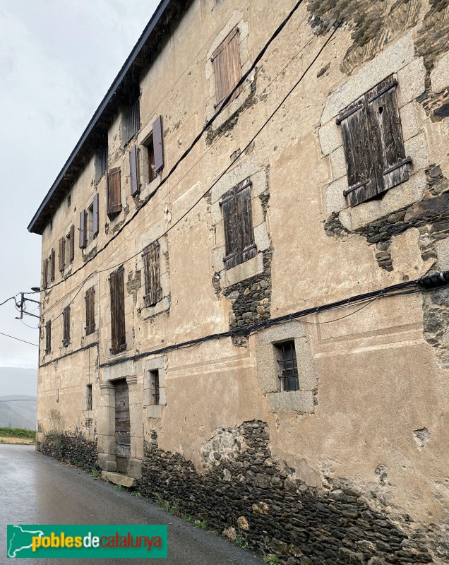 Llívia - Gorguja. Mas Carbonell (Foto: Albert Esteves, 2022) Llívia - Gorguja. Mas Carbonell