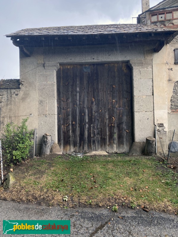 Llívia - Gorguja. Mas Carbonell (Foto: Albert Esteves, 2022) Llívia - Gorguja. Mas Carbonell