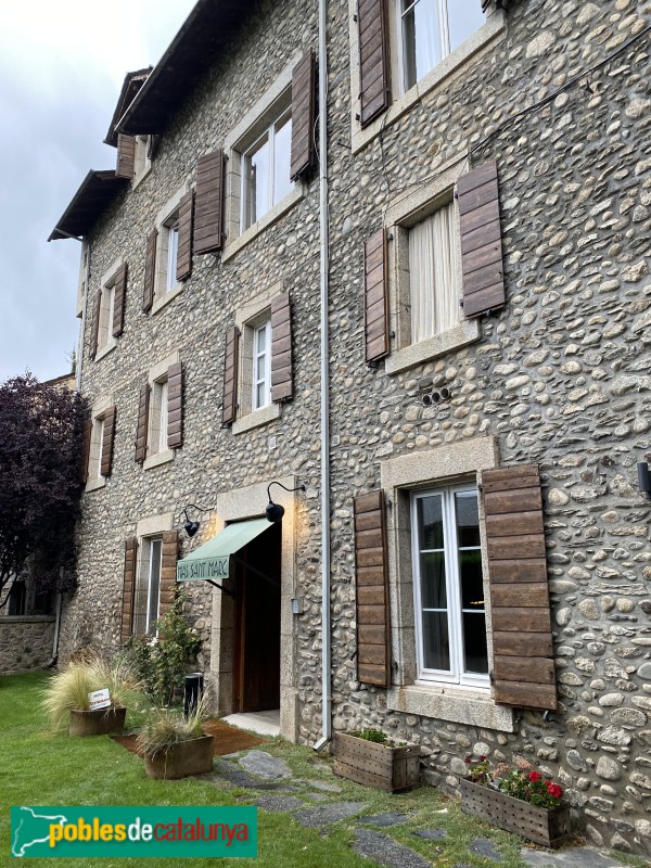 Puigcerdà - Mas de Sant Marc (Foto: Albert Esteves, 2022) Puigcerdà - Mas de Sant Marc