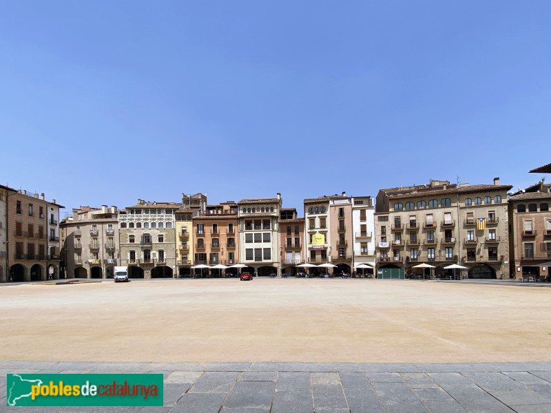 Vic - Plaça Major (Foto: Albert Esteves, 2022) Vic - Plaça Major