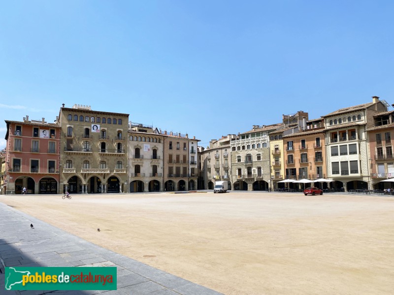Vic - Plaça Major (Foto: Albert Esteves, 2022) Vic - Plaça Major