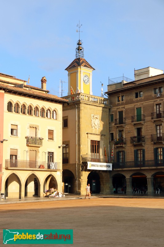 Vic - Plaça Major (Foto: Albert Esteves, 2022) Vic - Plaça Major