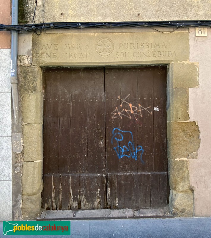 Vic - Carrer Gurb. Portal del segle XVIII (Foto: Albert Esteves, 2022) Vic - Carrer Gurb. Portal del segle XVIII