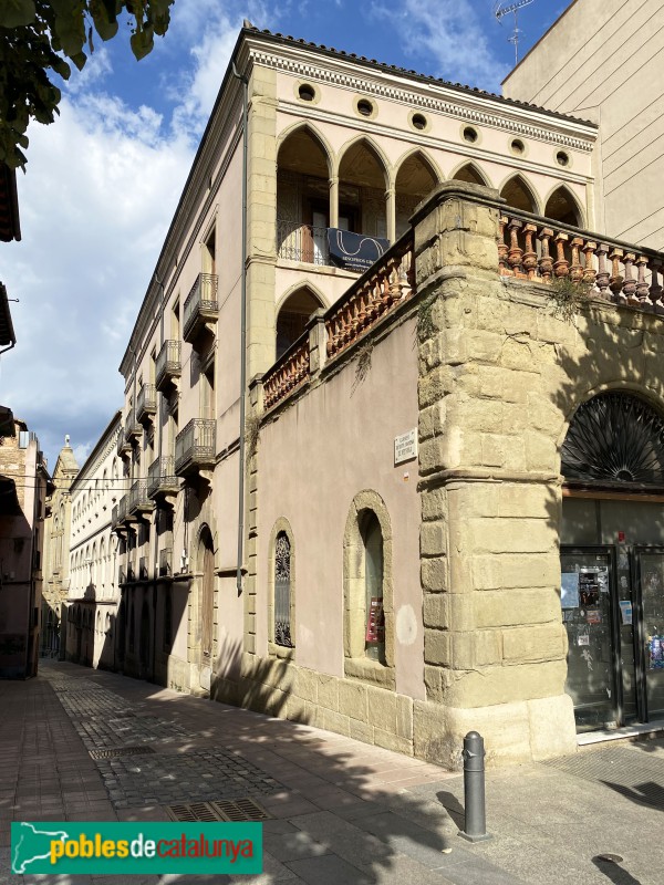 Vic - Casa Vilarrúbia (Foto: Albert Esteves, 2022) Vic - Casa Vilarrúbia