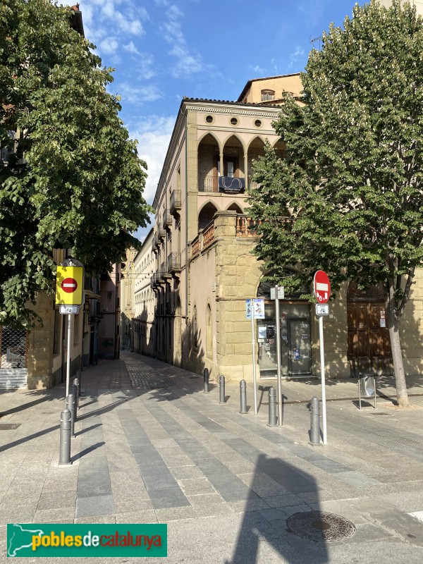 Vic - Casa Vilarrúbia (Foto: Albert Esteves, 2022) Vic - Casa Vilarrúbia