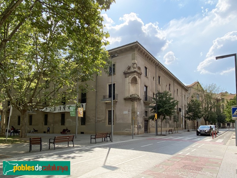 Vic - Església i convent de Sant Domènec (Foto: Albert Esteves, 2022) Vic - Església i convent de Sant Domènec