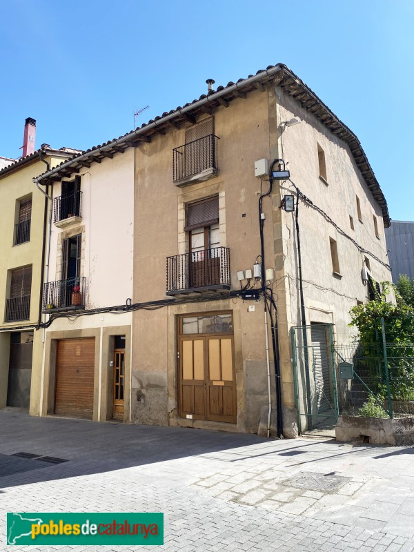Vic - Carrer del Remei (Foto: Albert Esteves, 2022) Vic - Carrer del Remei