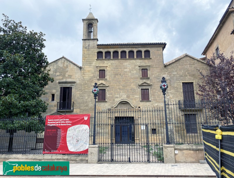 Vic - Hospital de la Santa Creu (Foto: Albert Esteves, 2022) Vic - Hospital de la Santa Creu