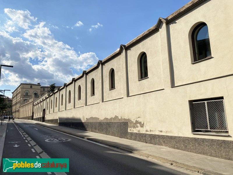 Vic - Convent de les carmelites (Foto: Albert Esteves, 2022) Vic - Convent de les carmelites