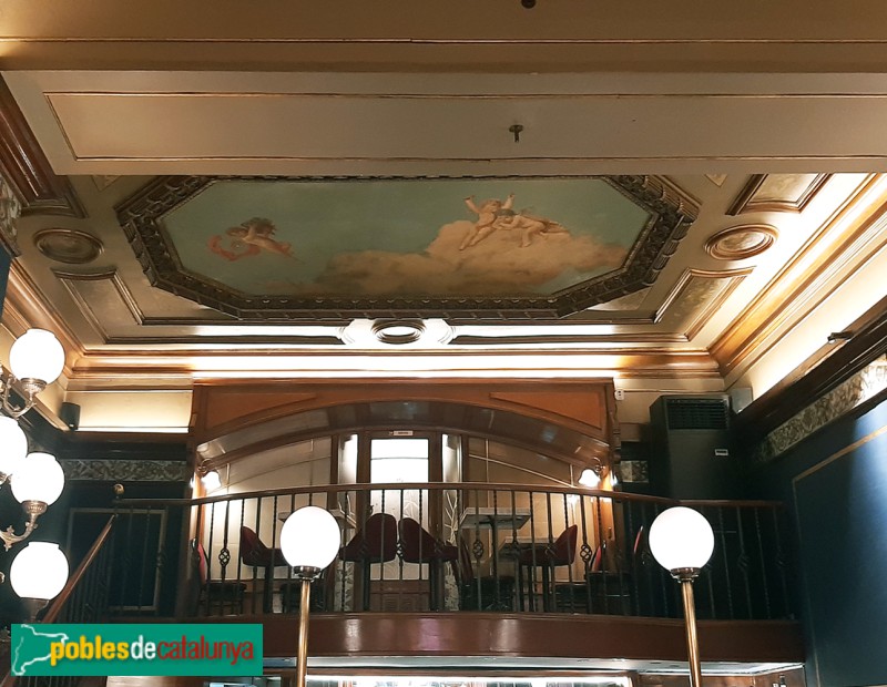 Barcelona - Antiga Xarcuteria Mumbrú (Foto: Sergi Suárez, 2022) Barcelona - Antiga Xarcuteria Mumbrú