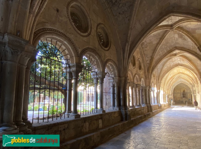 Tarragona - Catedral. Claustre (Foto: Albert Esteves, 2022) Tarragona - Catedral. Claustre
