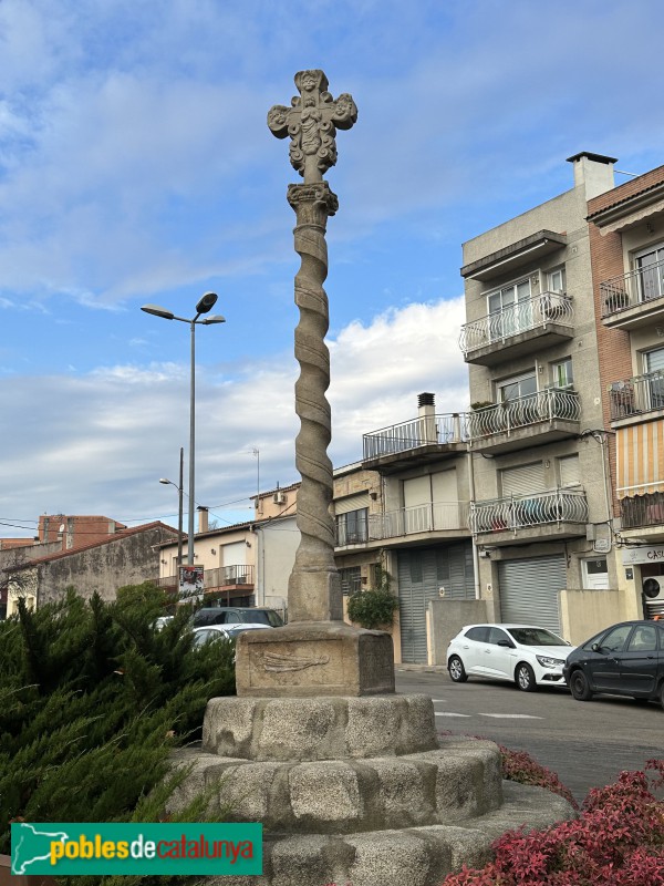 Cardedeu - Creu de terme (Foto: Albert Esteves, 2022) Cardedeu - Creu de terme