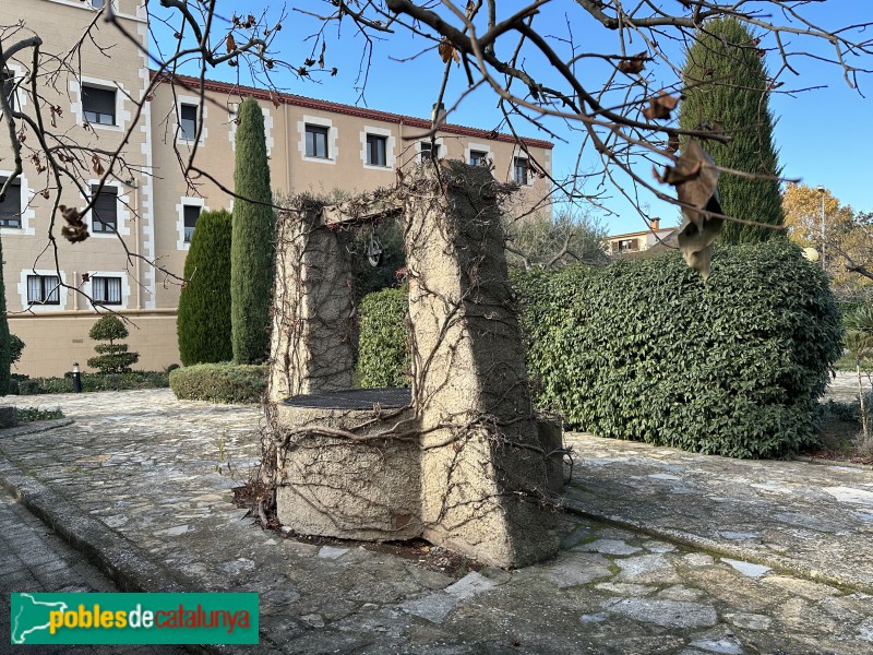 Cardedeu - Casa Nova (Convent de les monges) (Foto: Albert Esteves, 2022) Cardedeu - Casa Nova (Convent de les monges)