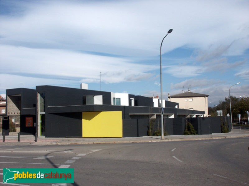 Vic - Escola Bressol Horta Vermella (Foto: Graciel·la Vidal, 2008) Vic - Escola Bressol Horta Vermella