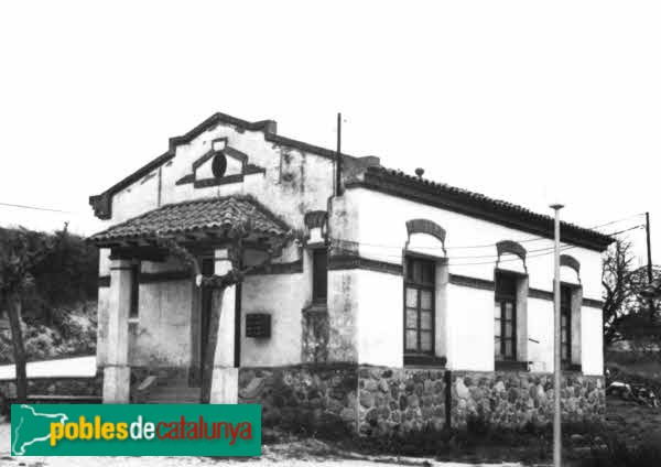 Les Franqueses del Vallès - Escola pública de Marata (Foto: <i>Carme Comas, -calaix.gencat.cat-</i>, 1986) Les Franqueses del Vallès - Escola pública de Marata