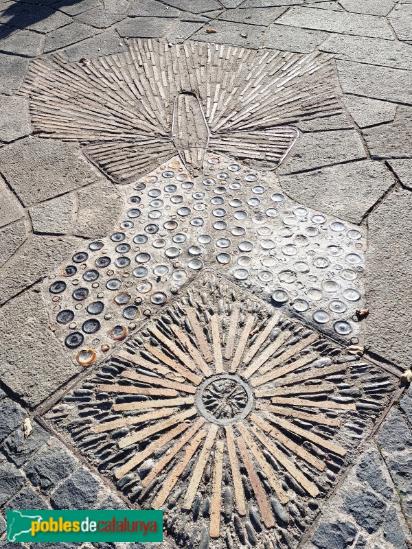 Barcelona - Mirador de l'Alcalde. Paviment (Foto: Anna Corcoll, 2023) Barcelona - Mirador de l'Alcalde. Paviment