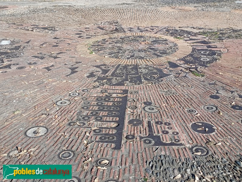 Barcelona - Mirador de l'Alcalde. Paviment (Foto: Anna Corcoll, 2023) Barcelona - Mirador de l'Alcalde. Paviment