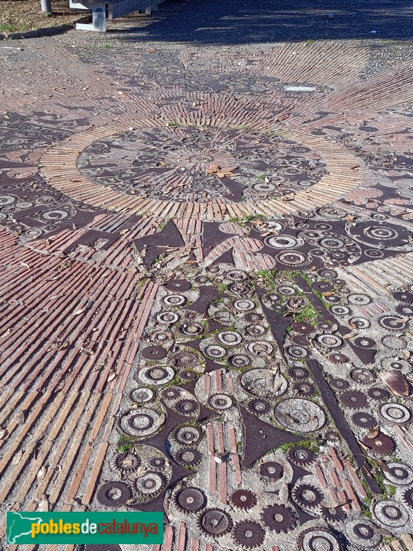 Barcelona - Mirador de l'Alcalde. Paviment (Foto: Anna Corcoll, 2023) Barcelona - Mirador de l'Alcalde. Paviment