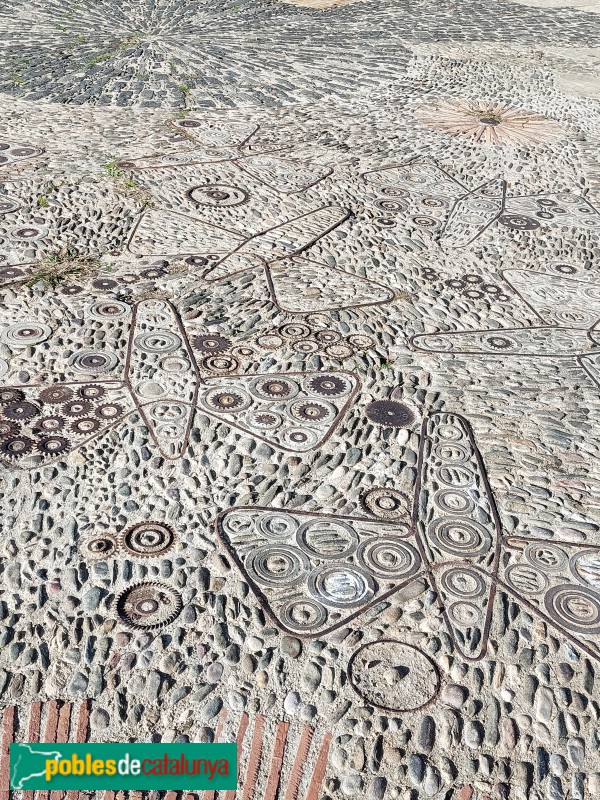 Barcelona - Mirador de l'Alcalde. Paviment (Foto: Anna Corcoll, 2023) Barcelona - Mirador de l'Alcalde. Paviment