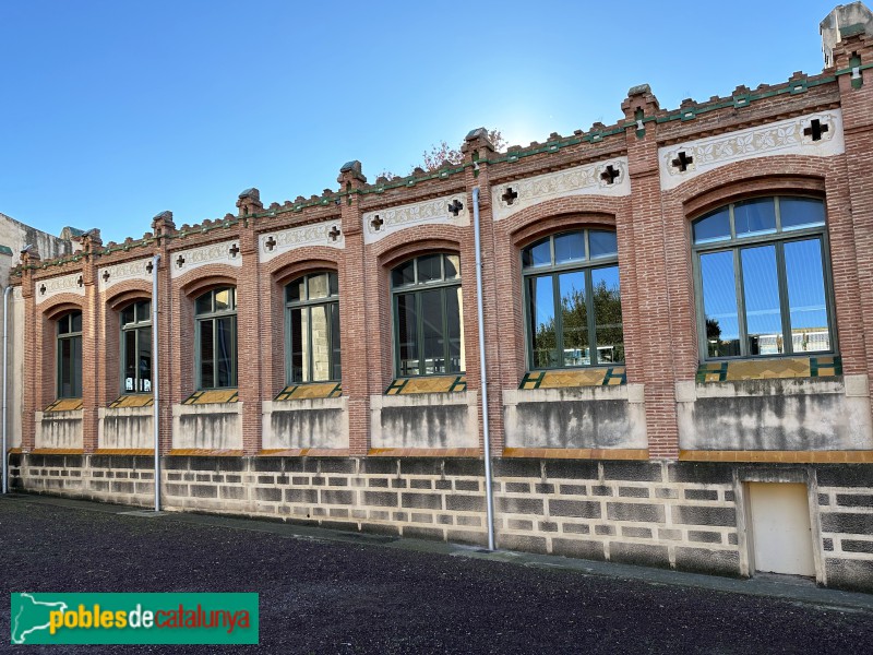 Les Franqueses del Vallès - Ajuntament i escoles (Foto: Albert Esteves, 2023) Les Franqueses del Vallès - Ajuntament i escoles