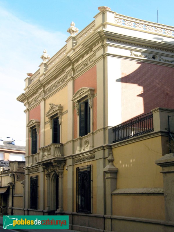 Malgrat de Mar - Torre de l´Esquena (Foto: Albert Esteves, 2008) Malgrat de Mar - Torre de l´Esquena