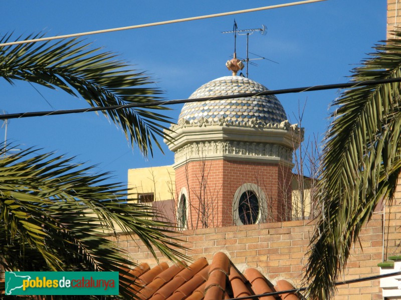 Malgrat de Mar - Torre de l´Esquena (Foto: Albert Esteves, 2008) Malgrat de Mar - Torre de l´Esquena