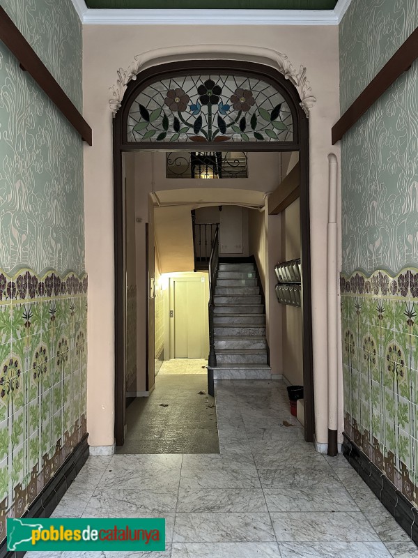 Barcelona - Diputació, 139 (Foto: Albert Esteves, 2023) Barcelona - Diputació, 139