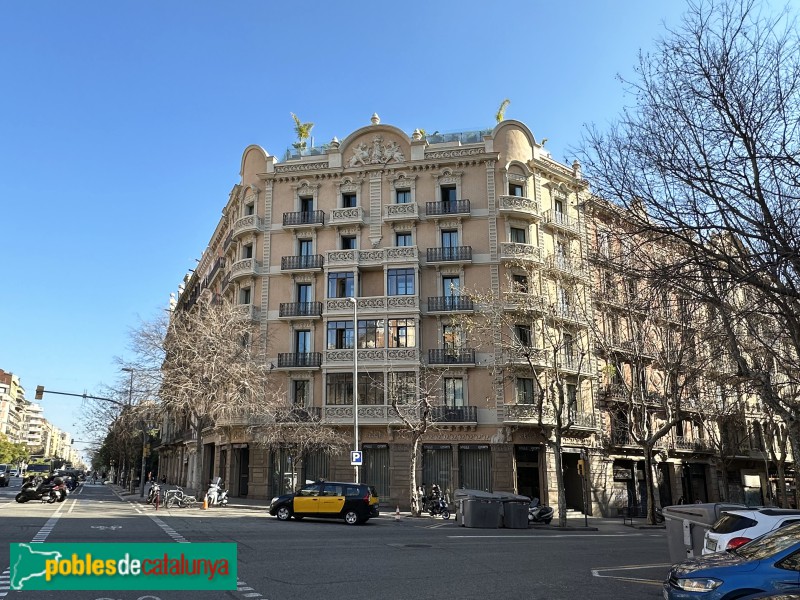 Barcelona - Aragó, 214-216 (Foto: Albert Esteves, 2023) Barcelona - Aragó, 214-216