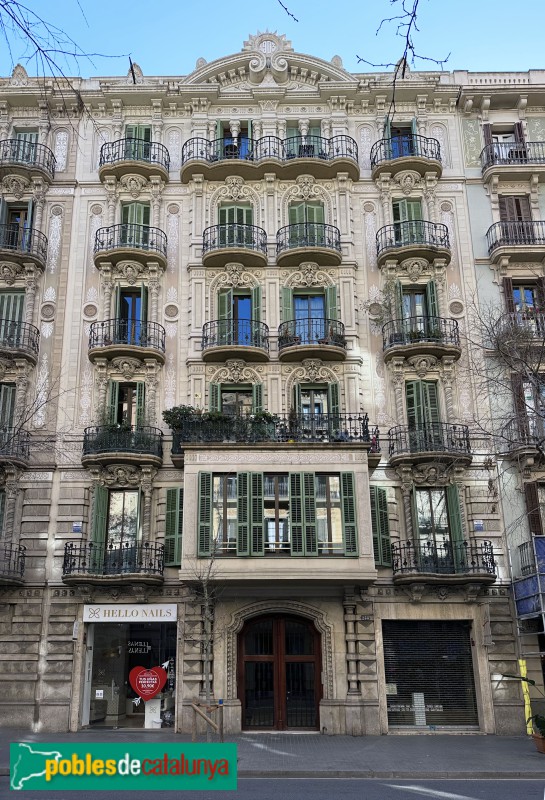 Barcelona - València, 248-250 (Foto: Albert Esteves, 2023) Barcelona - València, 248-250