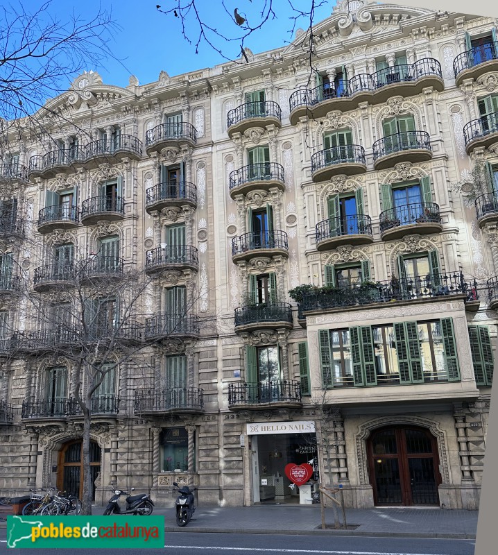 Barcelona - València, 248-250 (Foto: Albert Esteves, 2023) Barcelona - València, 248-250