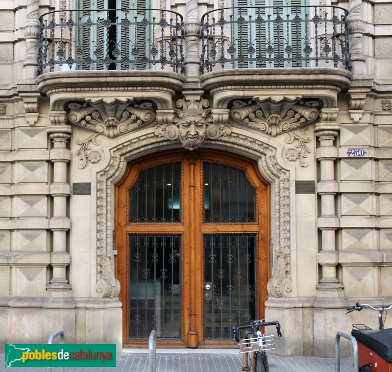 Barcelona - València, 248-250 (Foto: Albert Esteves, 2023) Barcelona - València, 248-250