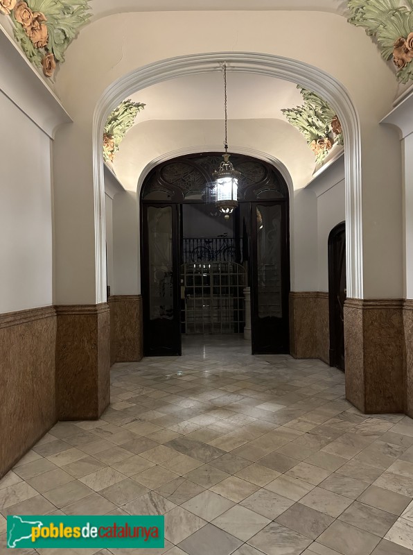 Barcelona - Ausiàs Marc, 42-46 (Foto: Albert Esteves, 2023) Barcelona - Ausiàs Marc, 42-46