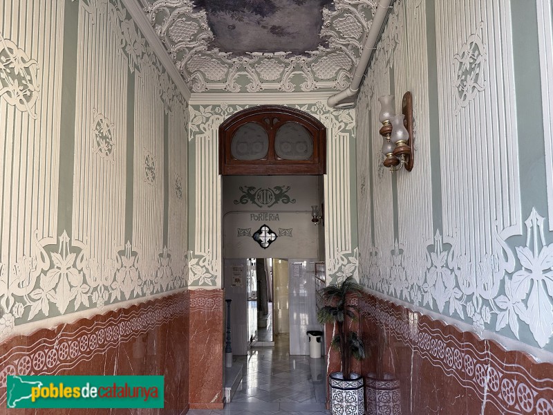 Barcelona - Villarroel,159 (Foto: Albert Esteves, 2023) Barcelona - Villarroel,159