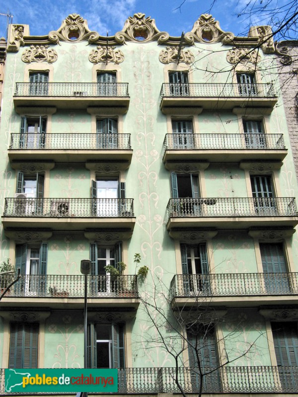 Barcelona - Aribau, 152 (Foto: Albert Esteves, 2008) Barcelona - Aribau, 152