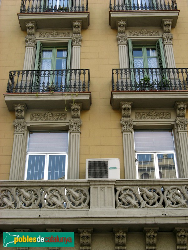 Barcelona - Rosselló, 160 (Foto: Albert Esteves, 2008) Barcelona - Rosselló, 160