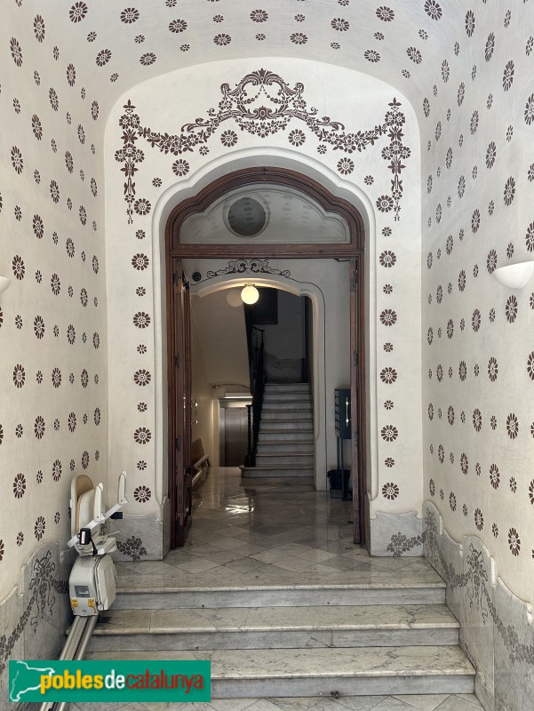 Barcelona - Balmes, 158-160 (Foto: Albert Esteves, 2023) Barcelona - Balmes, 158-160