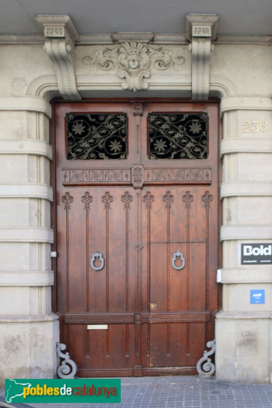 Barcelona - Còrsega, 236 (Foto: Albert Esteves, 2023) Barcelona - Còrsega, 236