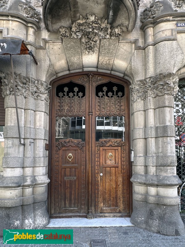 Barcelona - París, 182 (Foto: Albert Esteves, 2023) Barcelona - París, 182