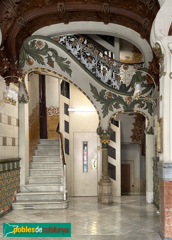 Barcelona - París, 202 (Foto: Albert Esteves, 2023) Barcelona - París, 202